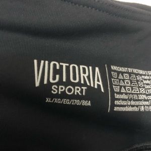 Victoria’s Secret Sport Capri Leggings